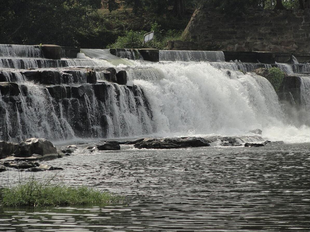 Hotel Lumière — Kodiveri Falls